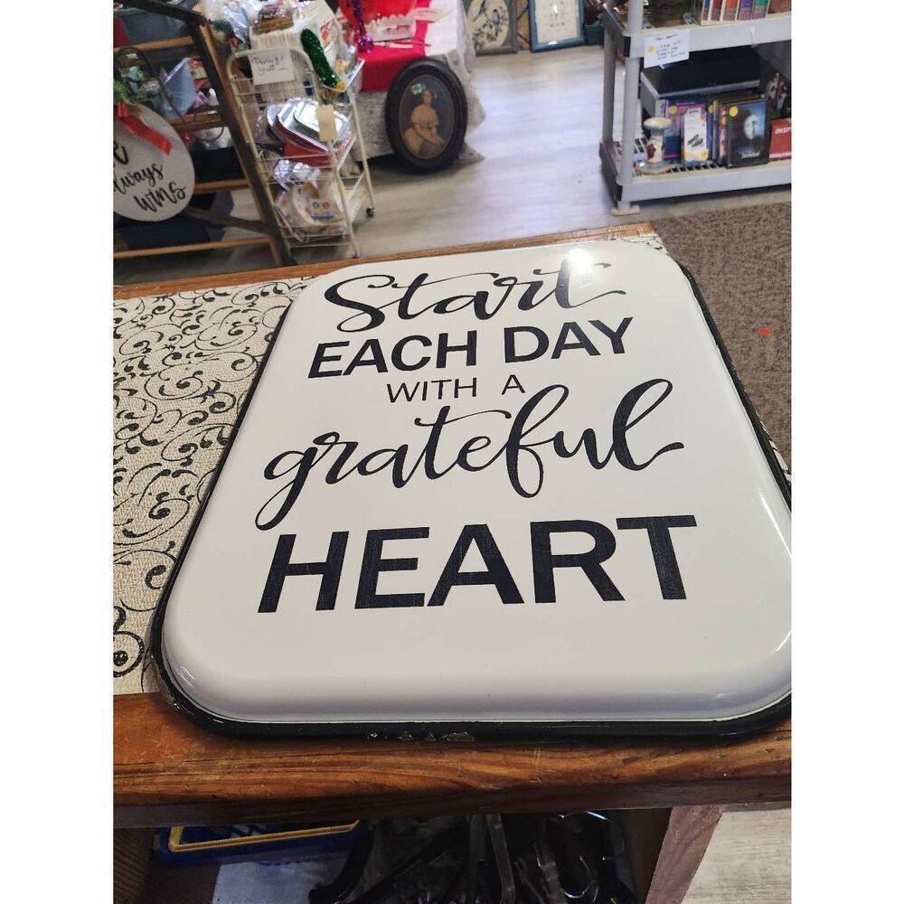 Grateful Heart Tin Sign